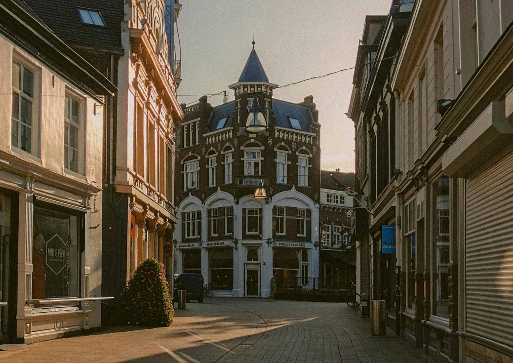 6P Hotspot Wifi Near Poppodium013 And City Center Tilburg Ngoại thất bức ảnh